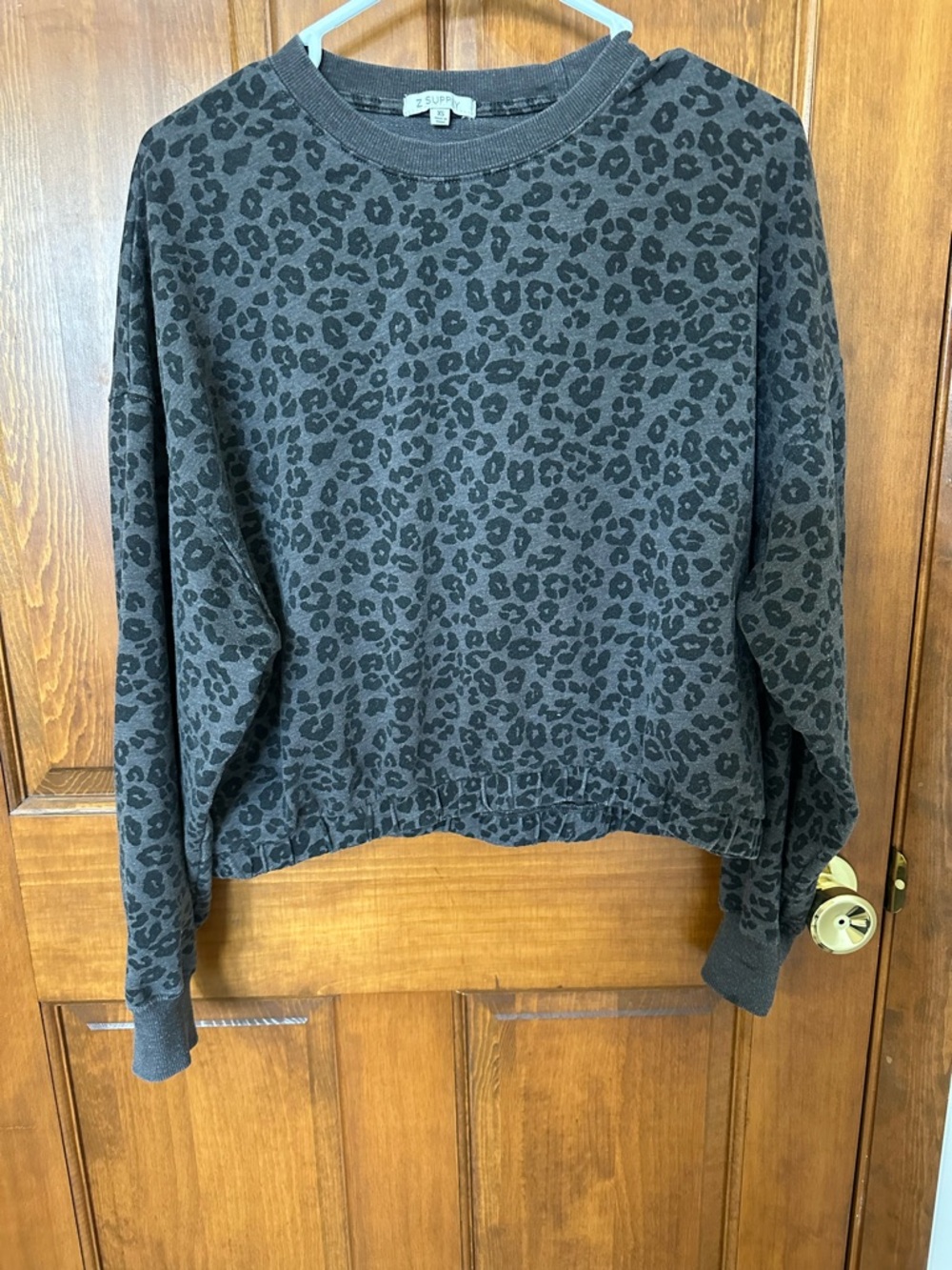 Z Supply Charcoal Leopard Cropped Sweat Top